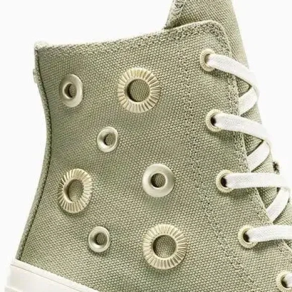 Chuck 70 De Luxe Heel Platform Metal Rings NWT Women 6.5 fits like 7 - Picture 2 of 9